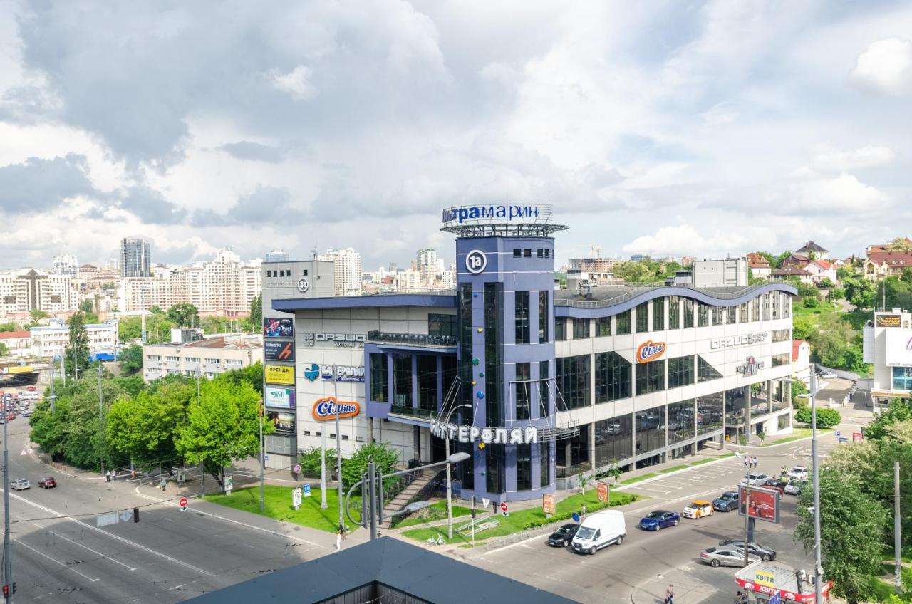 Petrovdom Apartments 199A-199B In Rc Kvartet, 16Г Vasyl Lypkivskyi Street Kiev Exteriör bild